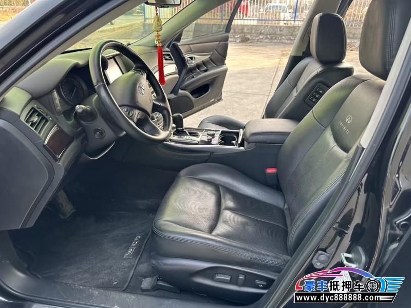 14年英菲尼迪Q70轿车抵押车出售