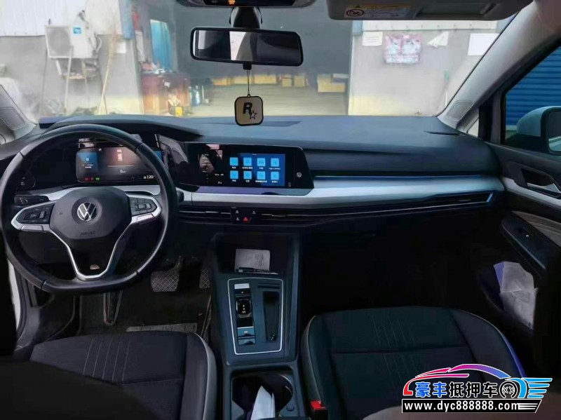 21年大众高尔夫轿车抵押车出售