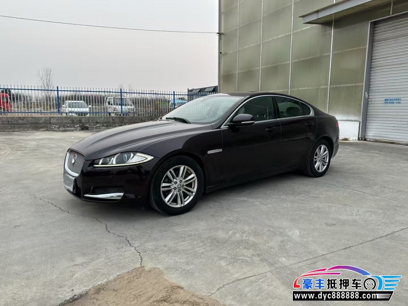 13年捷豹XF轿车抵押车出售
