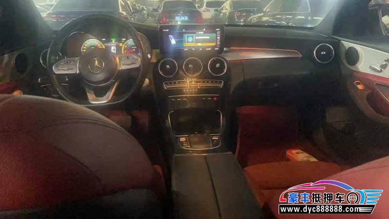 20年奔驰C轿车抵押车出售