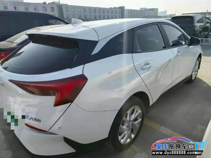 23年别克微蓝轿车抵押车出售