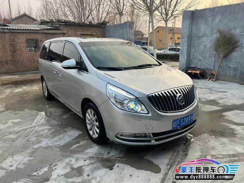 13年别克GL8轿车抵押车出售