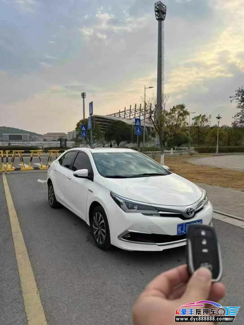 18年丰田卡罗拉轿车抵押车出售