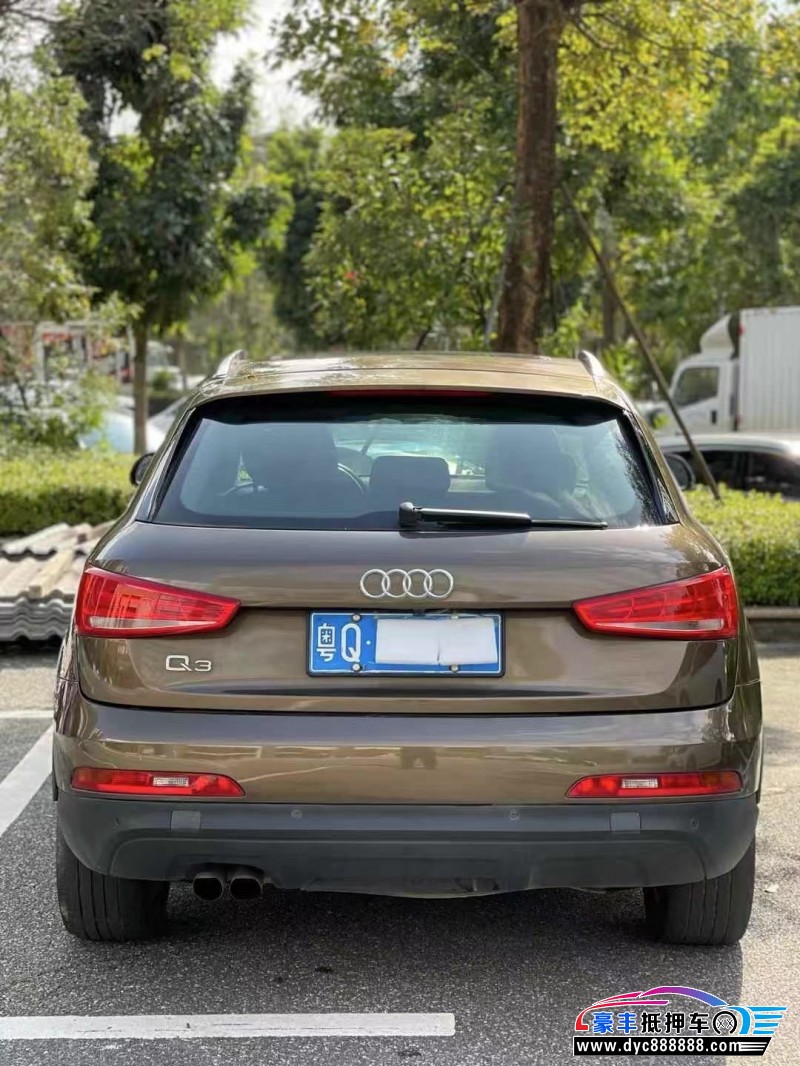 15年奥迪Q3轿车抵押车出售