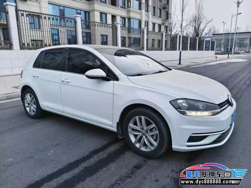 20年大众高尔夫轿车抵押车出售