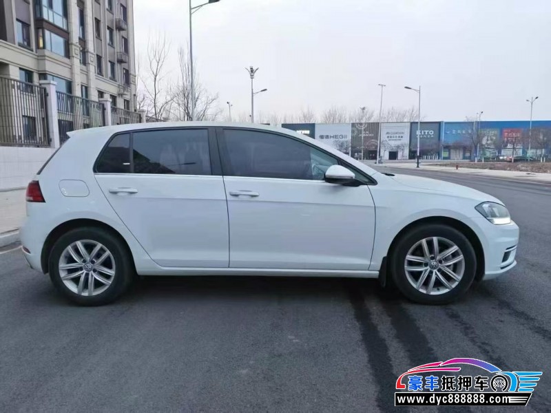 20年大众高尔夫轿车抵押车出售