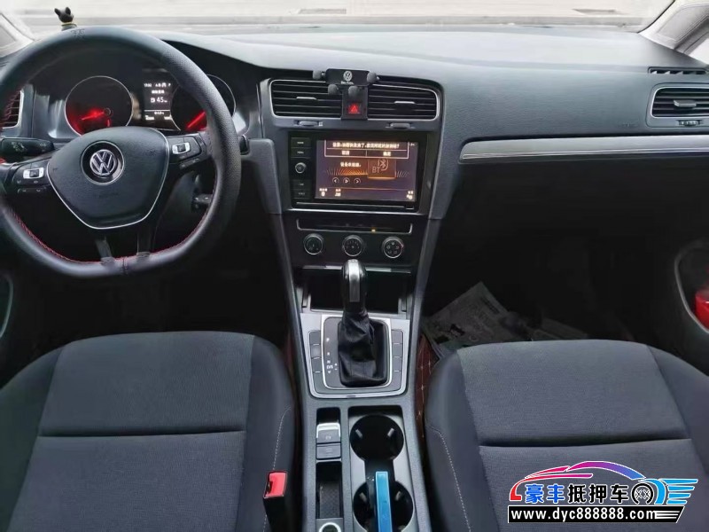 20年大众高尔夫轿车抵押车出售