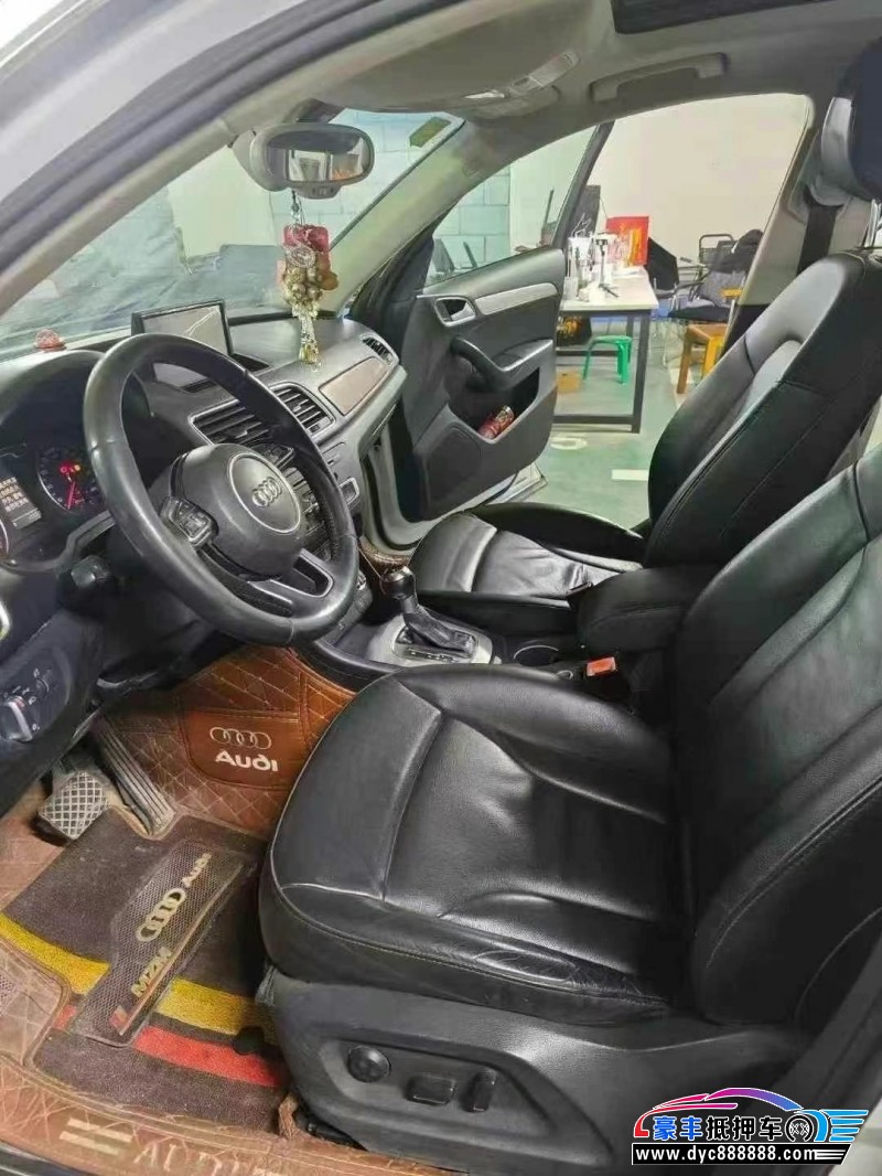 14年奥迪Q3轿车抵押车出售