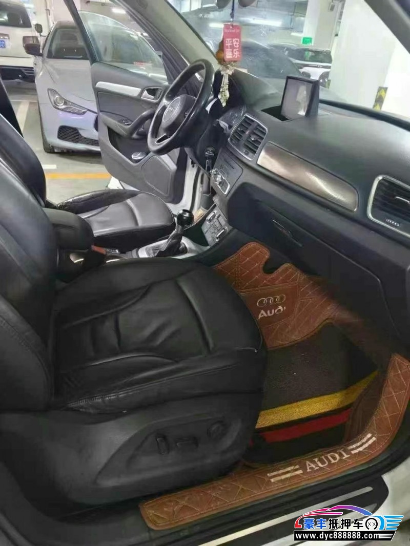 14年奥迪Q3轿车抵押车出售