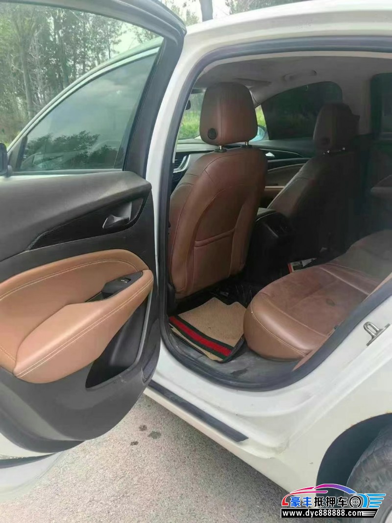 19年别克君威轿车抵押车出售