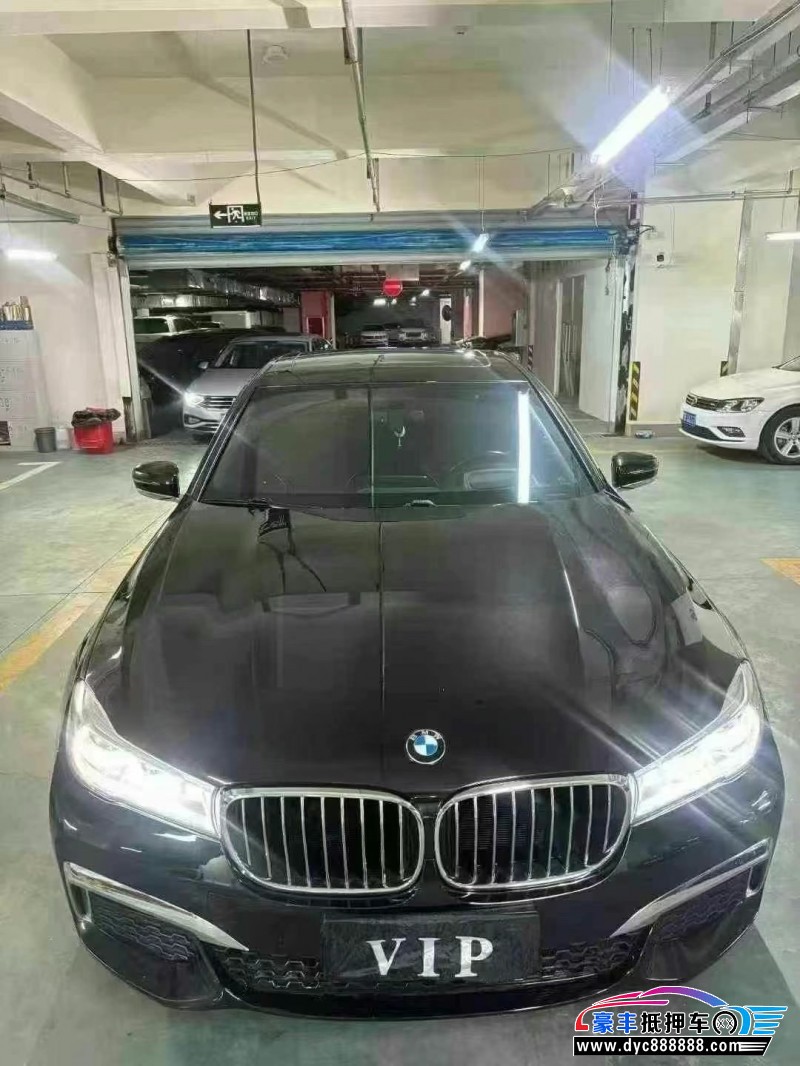 18年宝马7系轿车抵押车出售