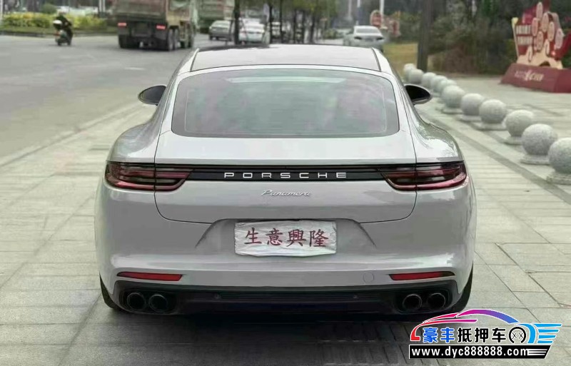 17年保时捷帕纳梅拉轿车抵押车出售