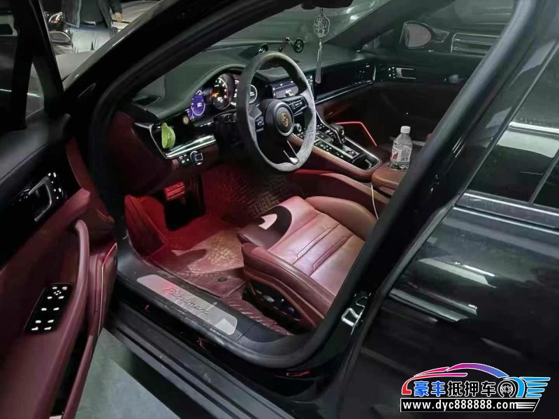 22年保时捷帕纳梅拉轿车抵押车出售