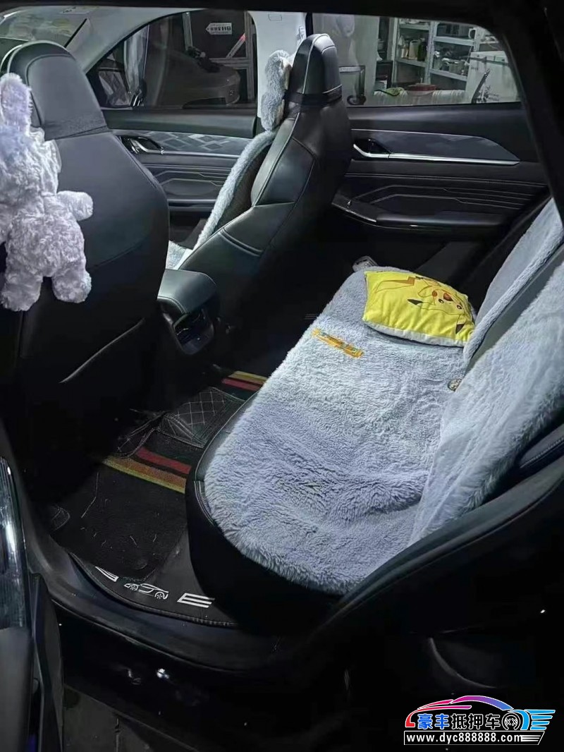 23年东风风神浩瀚轿车抵押车出售