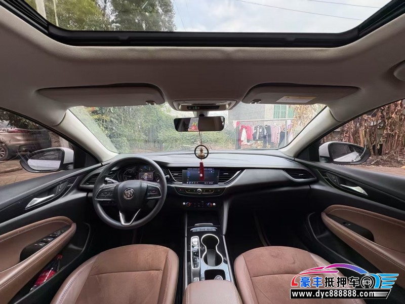 22年别克君威轿车抵押车出售