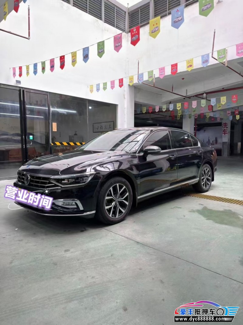 21年大众迈腾轿车抵押车出售