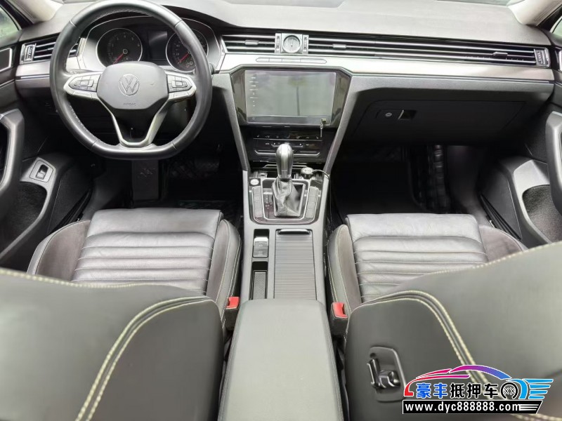 21年大众迈腾轿车抵押车出售