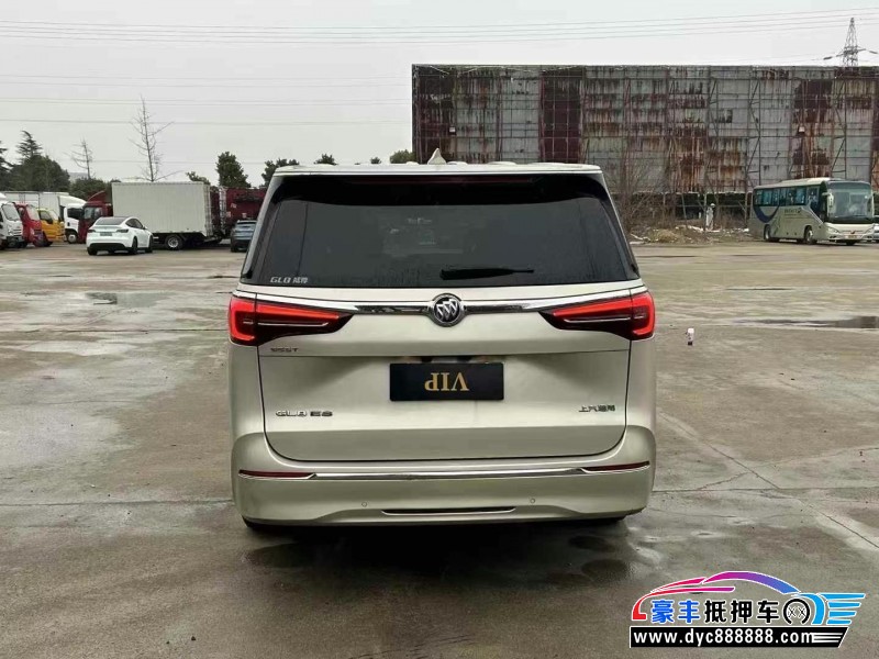 20年别克GL8轿车抵押车出售