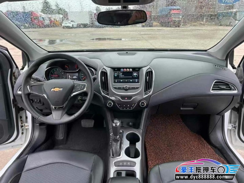 17年雪佛兰科鲁兹轿车抵押车出售