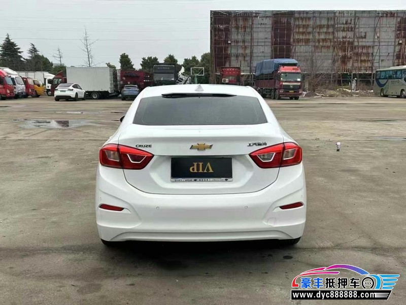 17年雪佛兰科鲁兹轿车抵押车出售