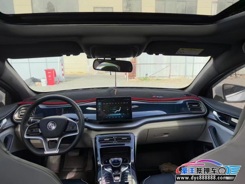 23年比亚迪秦轿车抵押车出售