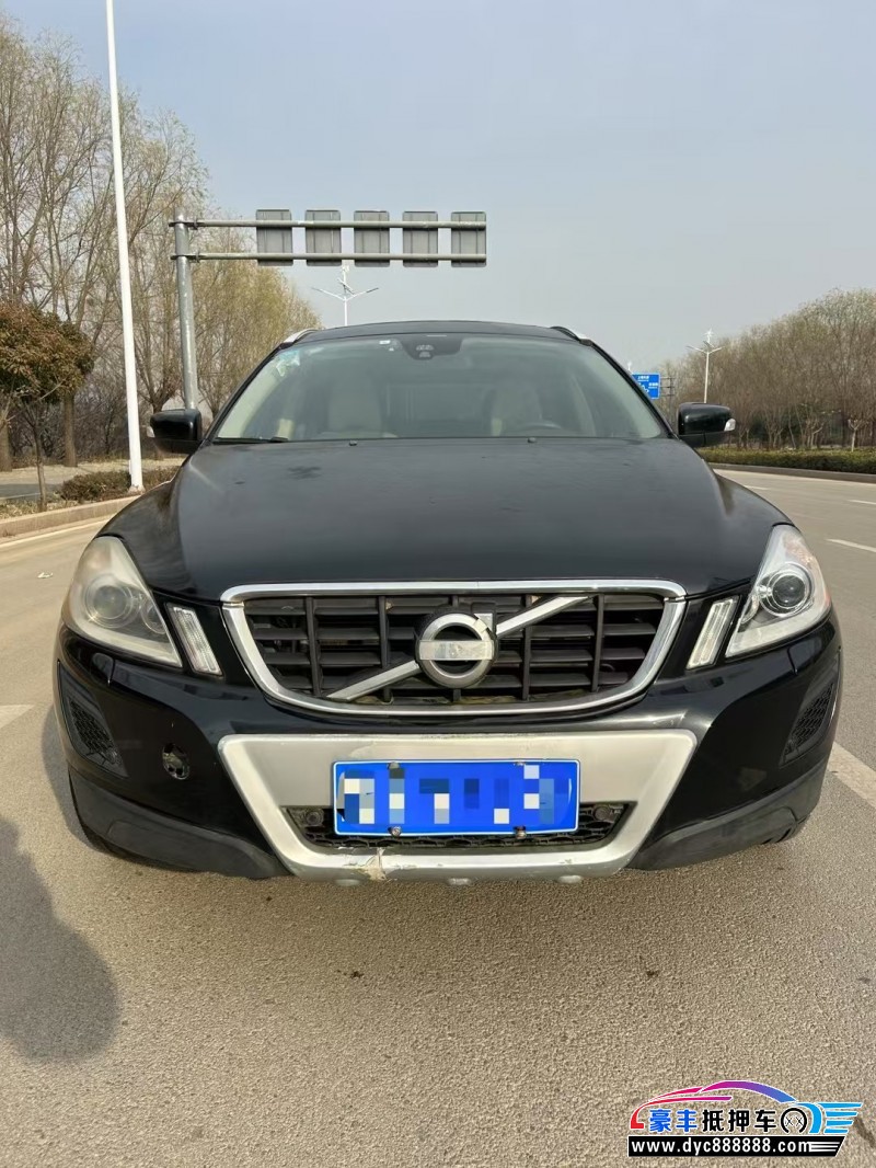 13年沃尔沃XC60轿车抵押车出售
