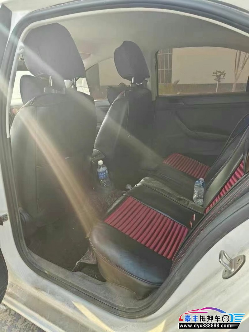 19年大众桑塔纳轿车抵押车出售