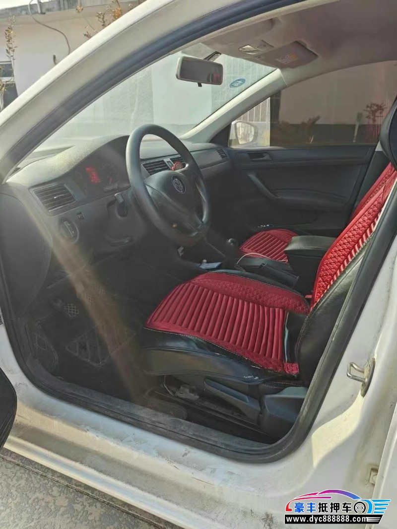 19年大众桑塔纳轿车抵押车出售