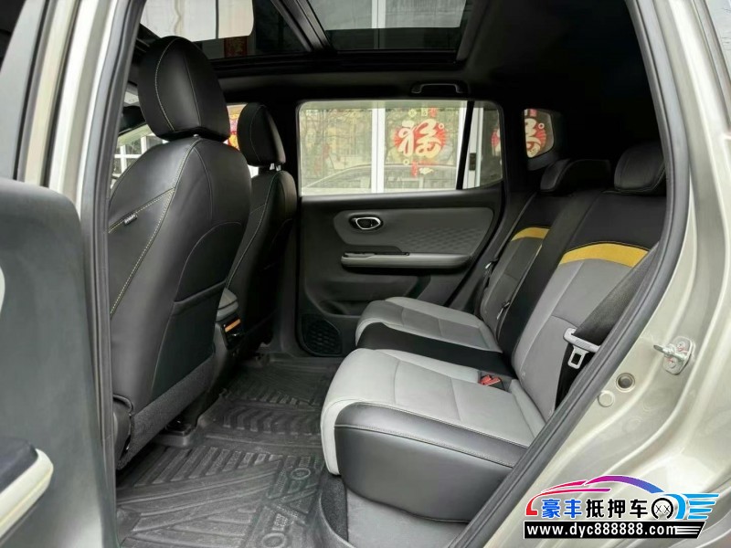 22年埃安Y70轿车抵押车出售