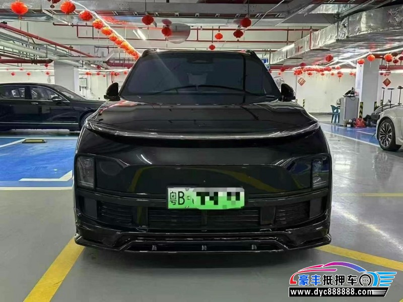 23年理想L8轿车抵押车出售