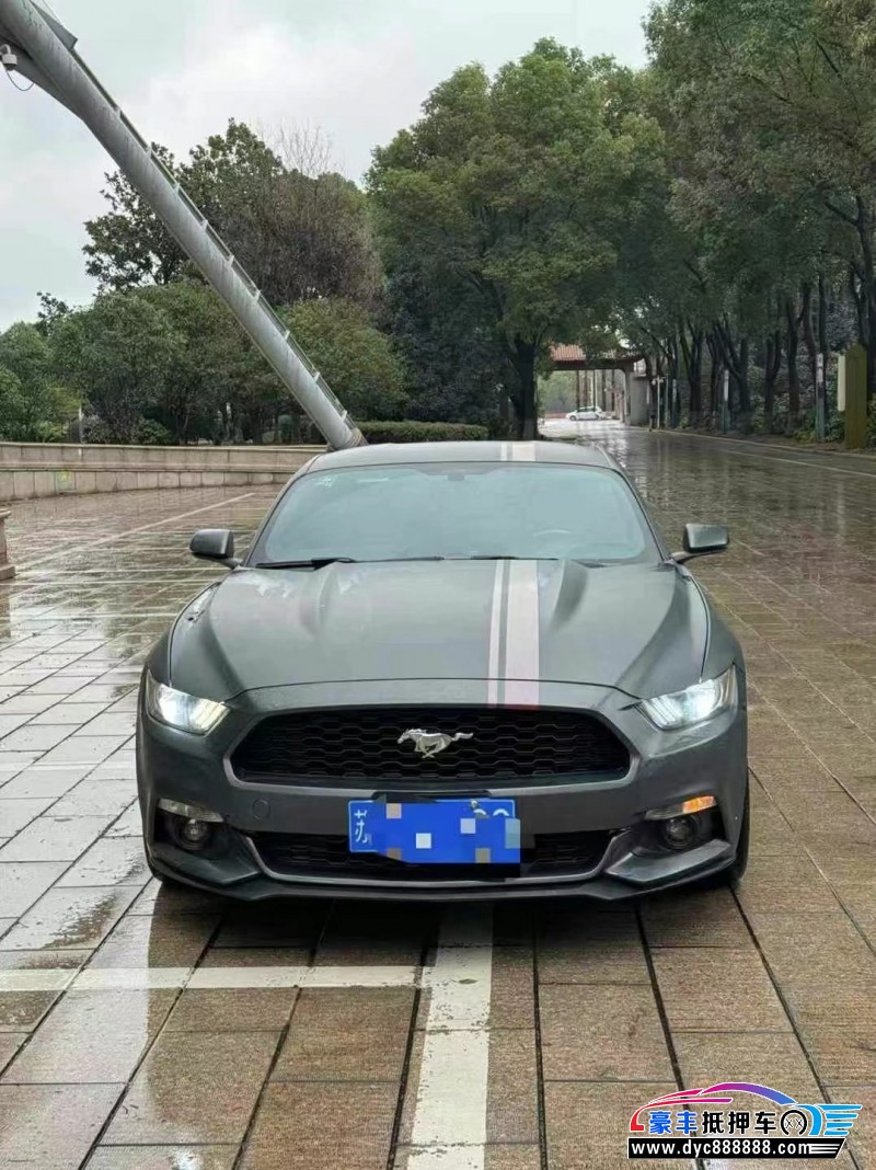18年福特野马轿车抵押车出售