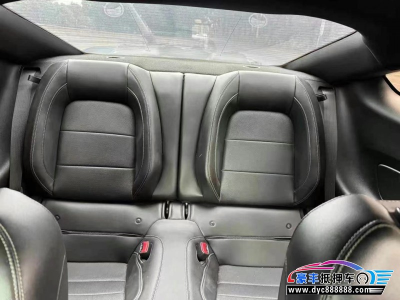 18年福特野马轿车抵押车出售