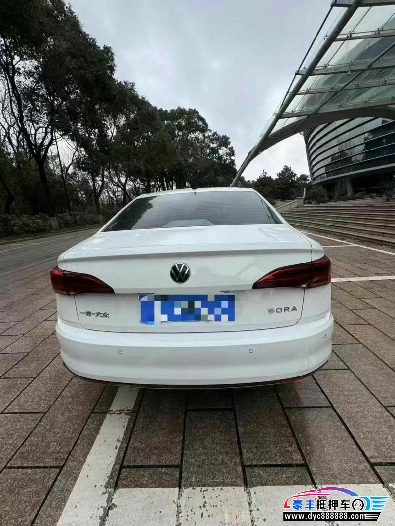 21年大众宝来轿车抵押车出售