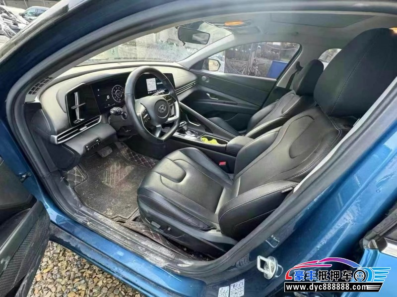 21年现代伊兰特轿车抵押车出售