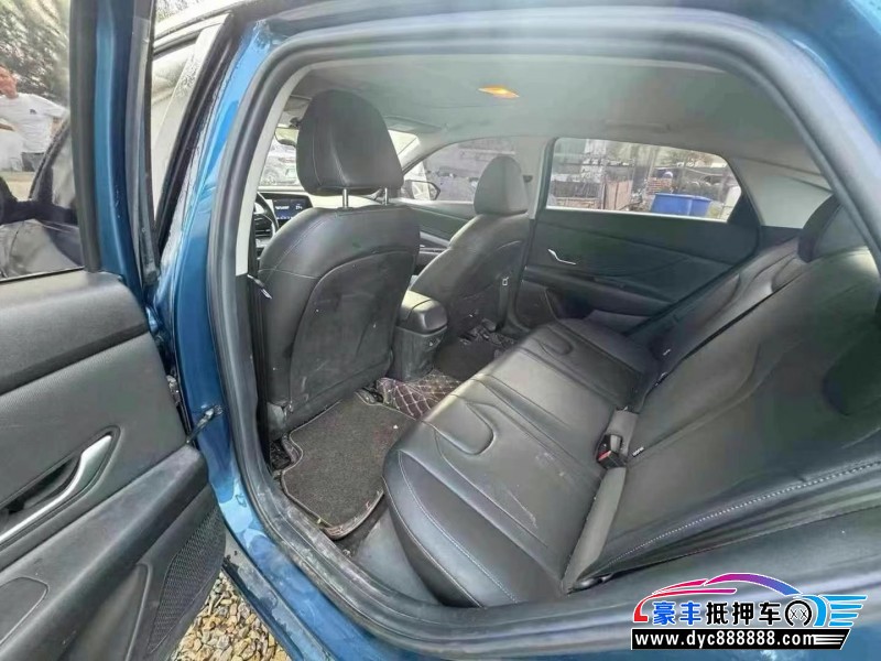 21年现代伊兰特轿车抵押车出售