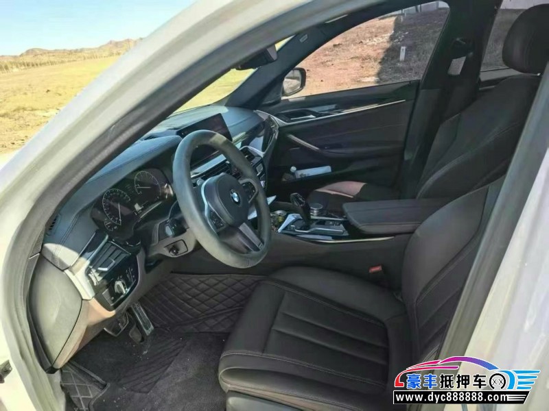 19年宝马5系轿车抵押车出售