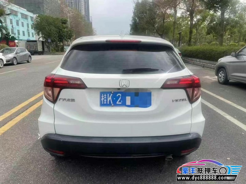 18年本田缤智轿车抵押车出售