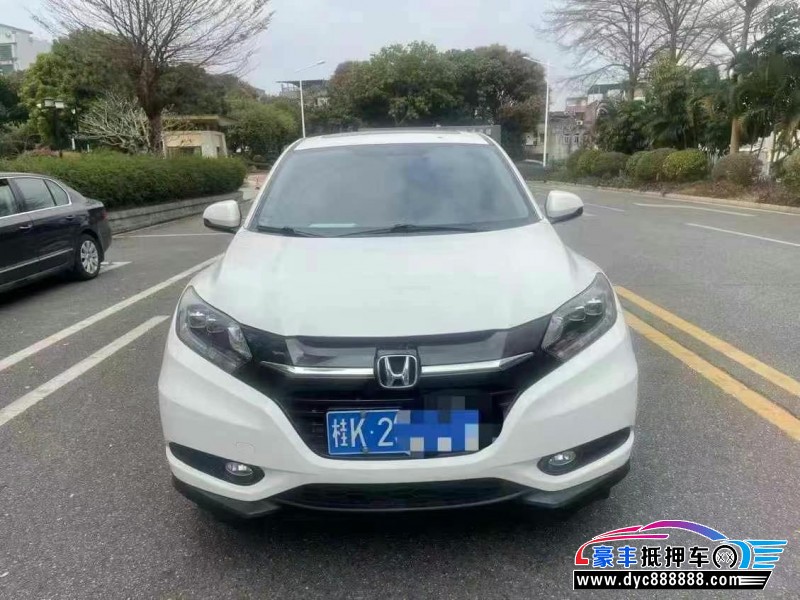 18年本田缤智轿车抵押车出售