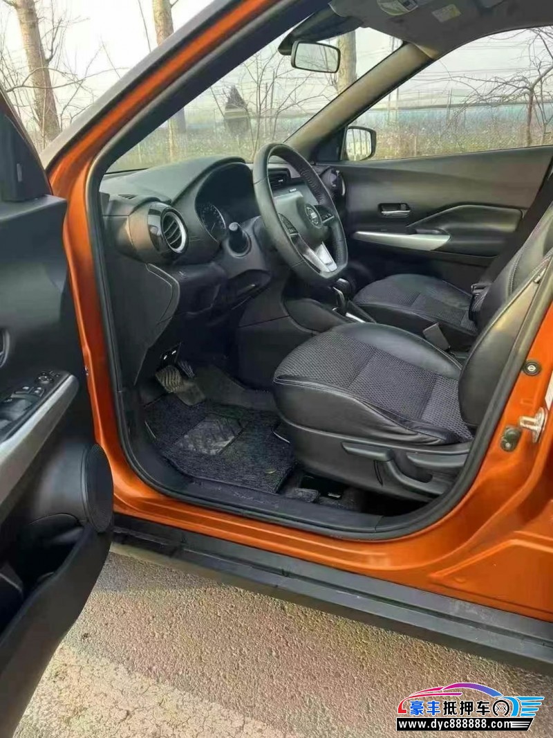 18年日产劲客轿车抵押车出售