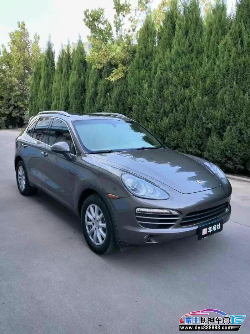 14年保时捷卡宴轿车抵押车出售