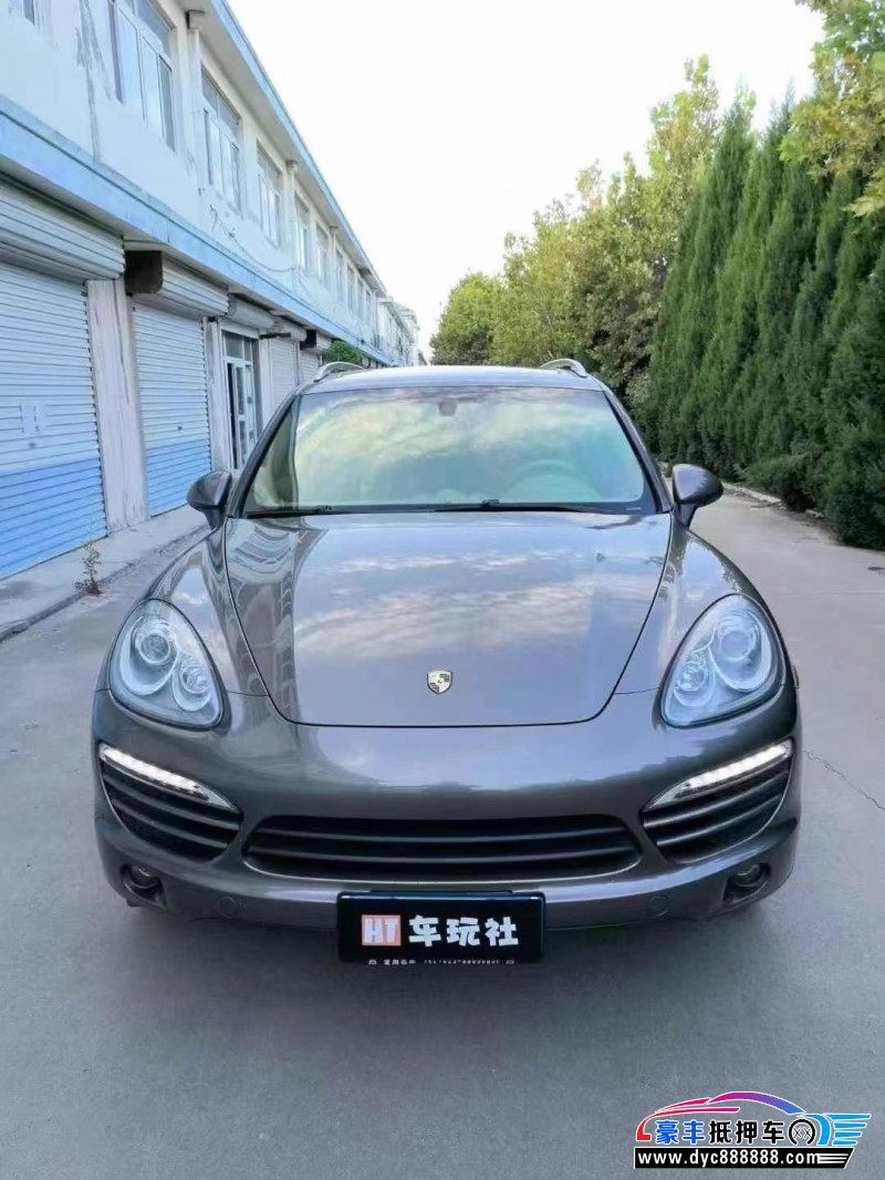 14年保时捷卡宴轿车抵押车出售