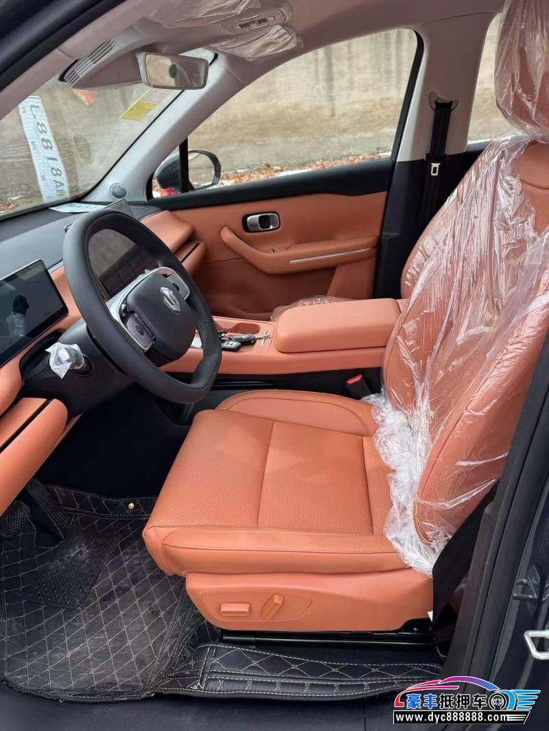 25年零跑C10轿车抵押车出售