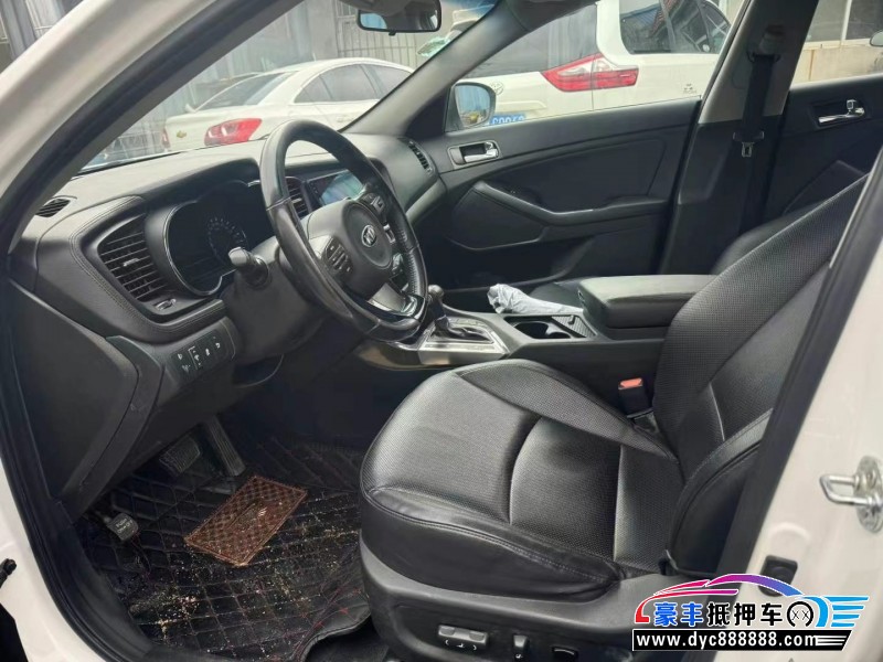 15年起亚K5轿车抵押车出售