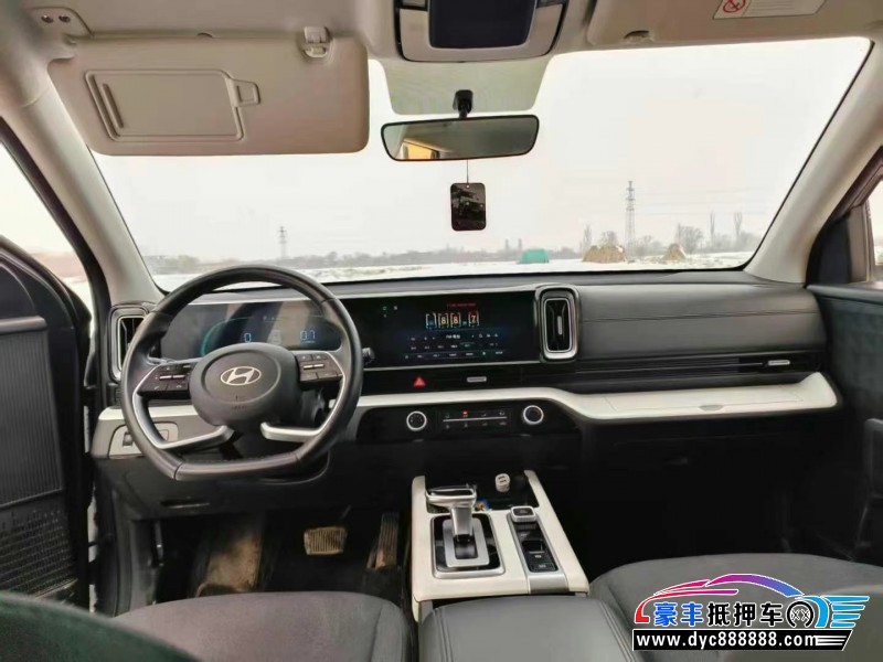 23年现代ix35轿车抵押车出售