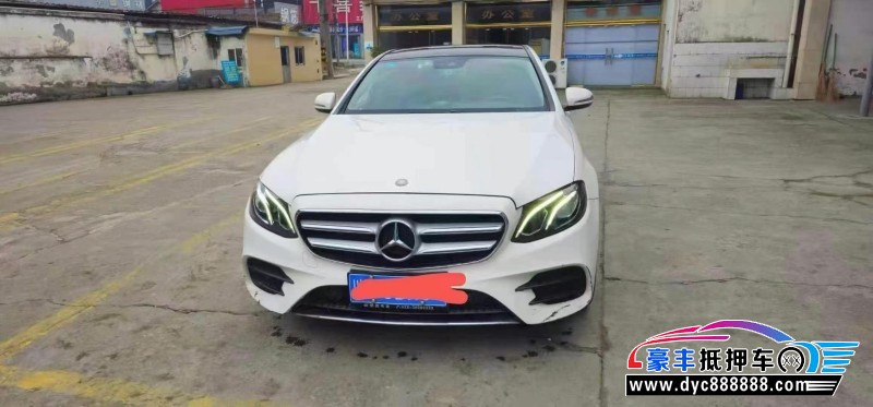 17年奔驰E轿车抵押车出售