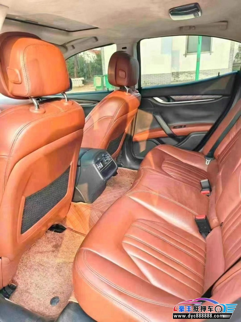 15年玛莎拉蒂Ghibli轿车抵押车出售