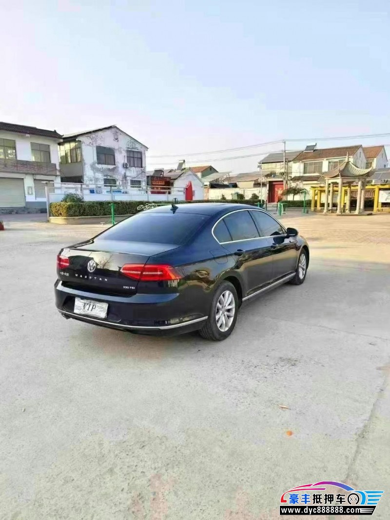 19年大众迈腾轿车抵押车出售