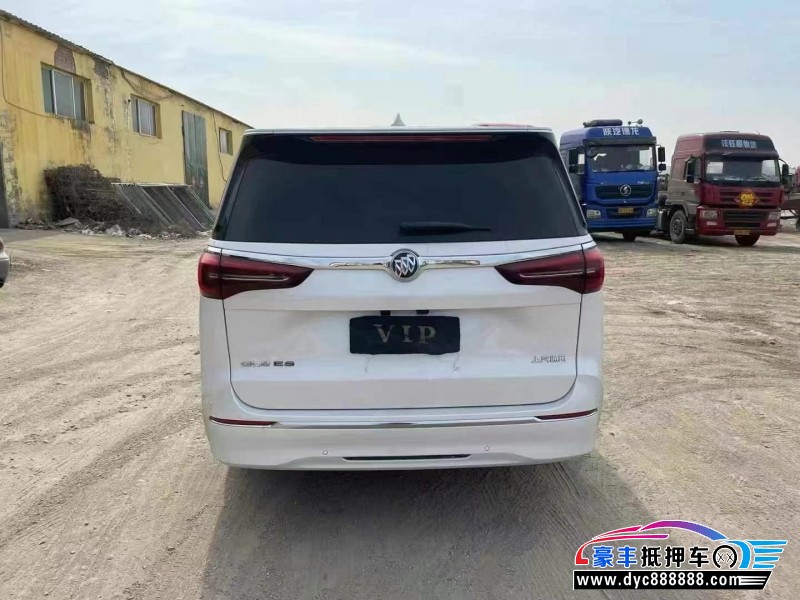 24年别克GL8轿车抵押车出售