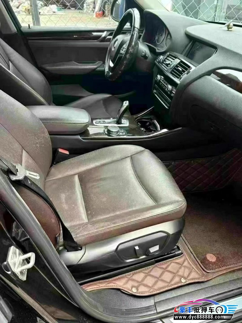 16年宝马X3轿车抵押车出售