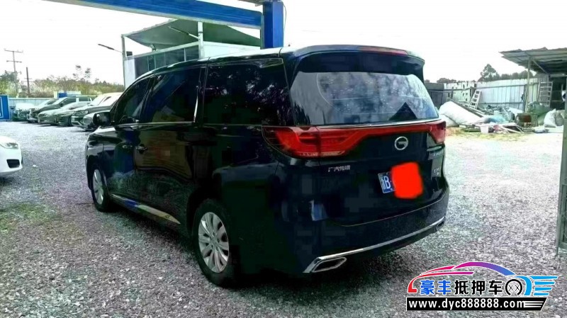 18年传祺M8轿车抵押车出售